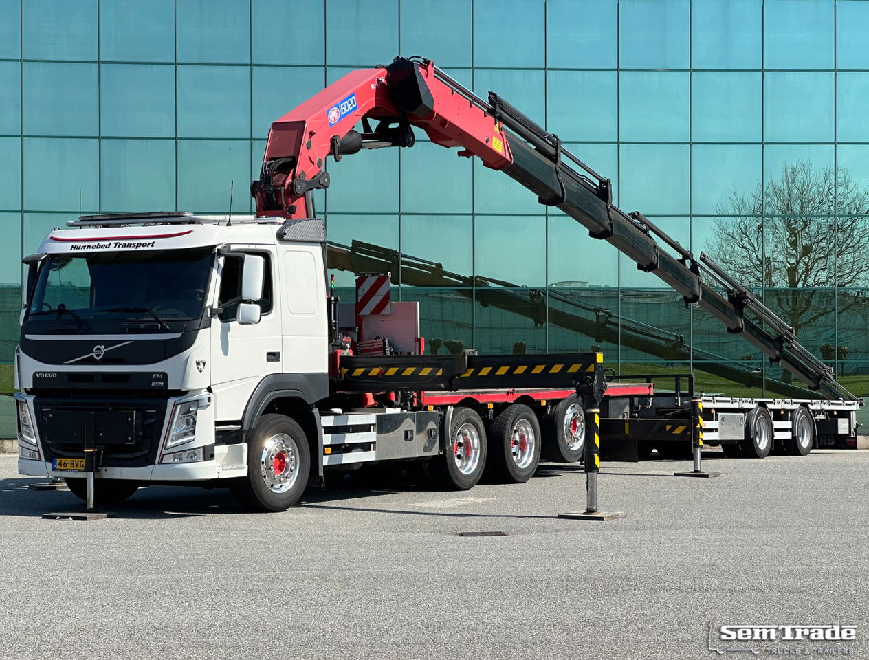 Volvo FMX 540 8X4 HMF 6020 K8 Kraan 231.000 KM + 2023 Sterk Trailer Super Condit - Φορτηγό με γερανό: φωτογραφία 1 Volvo FMX 540 8X4 HMF 6020 K8 Kraan 231.000 KM + 2023 Sterk Trailer Super Condit - Φορτηγό με γερανό: φωτογραφία 1