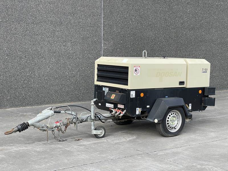 Doosan 7 / 53 - Αεροσυμπιεστής: φωτογραφία 1 Doosan 7 / 53 - Αεροσυμπιεστής: φωτογραφία 1