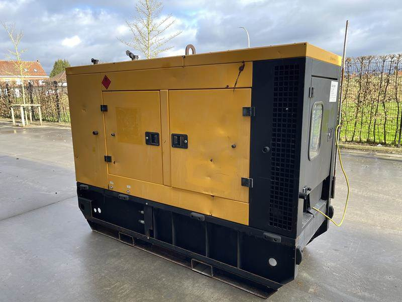 Doosan G 40 - Βιομηχανική γεννήτρια: φωτογραφία 3 Doosan G 40 - Βιομηχανική γεννήτρια: φωτογραφία 3