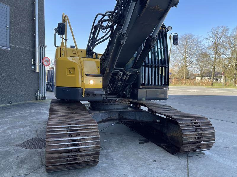 Ερπυστριοφόρος εκσκαφέας Volvo ECR 235 DL: φωτογραφία 8 Ερπυστριοφόρος εκσκαφέας Volvo ECR 235 DL: φωτογραφία 8