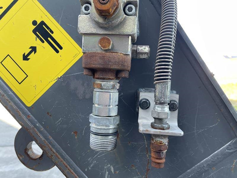 Ερπυστριοφόρος εκσκαφέας Volvo ECR 235 DL: φωτογραφία 11 Ερπυστριοφόρος εκσκαφέας Volvo ECR 235 DL: φωτογραφία 11