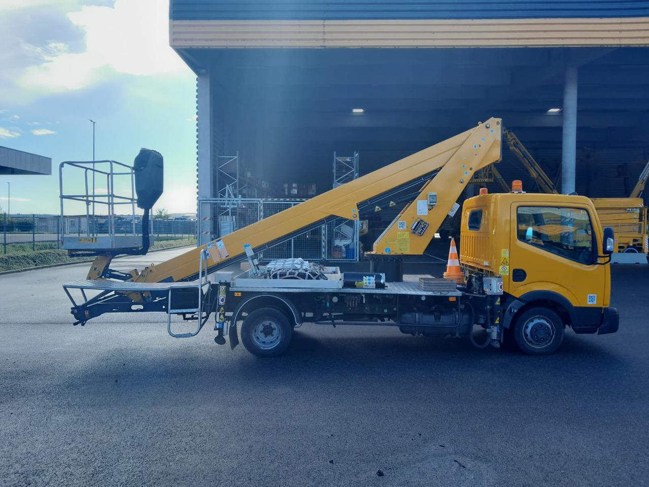 GSR E200T Comfort X - Φορτηγό με εναέρια πλατφόρμα: φωτογραφία 5 GSR E200T Comfort X - Φορτηγό με εναέρια πλατφόρμα: φωτογραφία 5