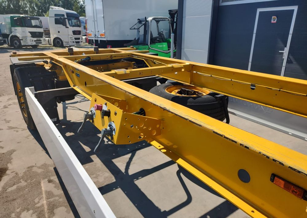 Krone Przyczepa BDF Krone - Ρυμούλκα μεταφοράς εμπορευματοκιβωτίων/ Κινητό αμάξωμα: φωτογραφία 5 Krone Przyczepa BDF Krone - Ρυμούλκα μεταφοράς εμπορευματοκιβωτίων/ Κινητό αμάξωμα: φωτογραφία 5