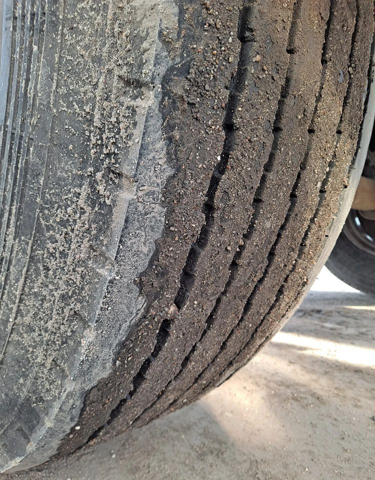 Krone Przyczepa KRONE Budowlanka - Τρέιλερ πλατφόρμα/ Καρότσα: φωτογραφία 4 Krone Przyczepa KRONE Budowlanka - Τρέιλερ πλατφόρμα/ Καρότσα: φωτογραφία 4