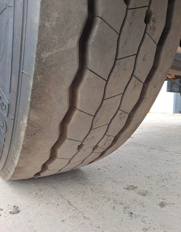 Krone Przyczepa Krone BDF - Ρυμούλκα μεταφοράς εμπορευματοκιβωτίων/ Κινητό αμάξωμα: φωτογραφία 4 Krone Przyczepa Krone BDF - Ρυμούλκα μεταφοράς εμπορευματοκιβωτίων/ Κινητό αμάξωμα: φωτογραφία 4