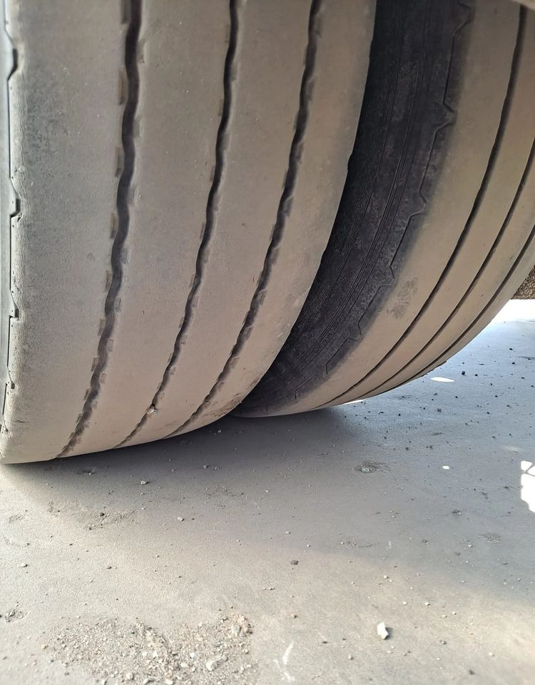 Krone Przyczepa Tandem - Ρυμούλκα μεταφοράς εμπορευματοκιβωτίων/ Κινητό αμάξωμα: φωτογραφία 4 Krone Przyczepa Tandem - Ρυμούλκα μεταφοράς εμπορευματοκιβωτίων/ Κινητό αμάξωμα: φωτογραφία 4