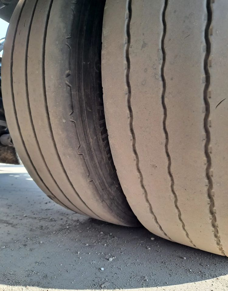 Krone Przyczepa Tandem - Ρυμούλκα μεταφοράς εμπορευματοκιβωτίων/ Κινητό αμάξωμα: φωτογραφία 5 Krone Przyczepa Tandem - Ρυμούλκα μεταφοράς εμπορευματοκιβωτίων/ Κινητό αμάξωμα: φωτογραφία 5