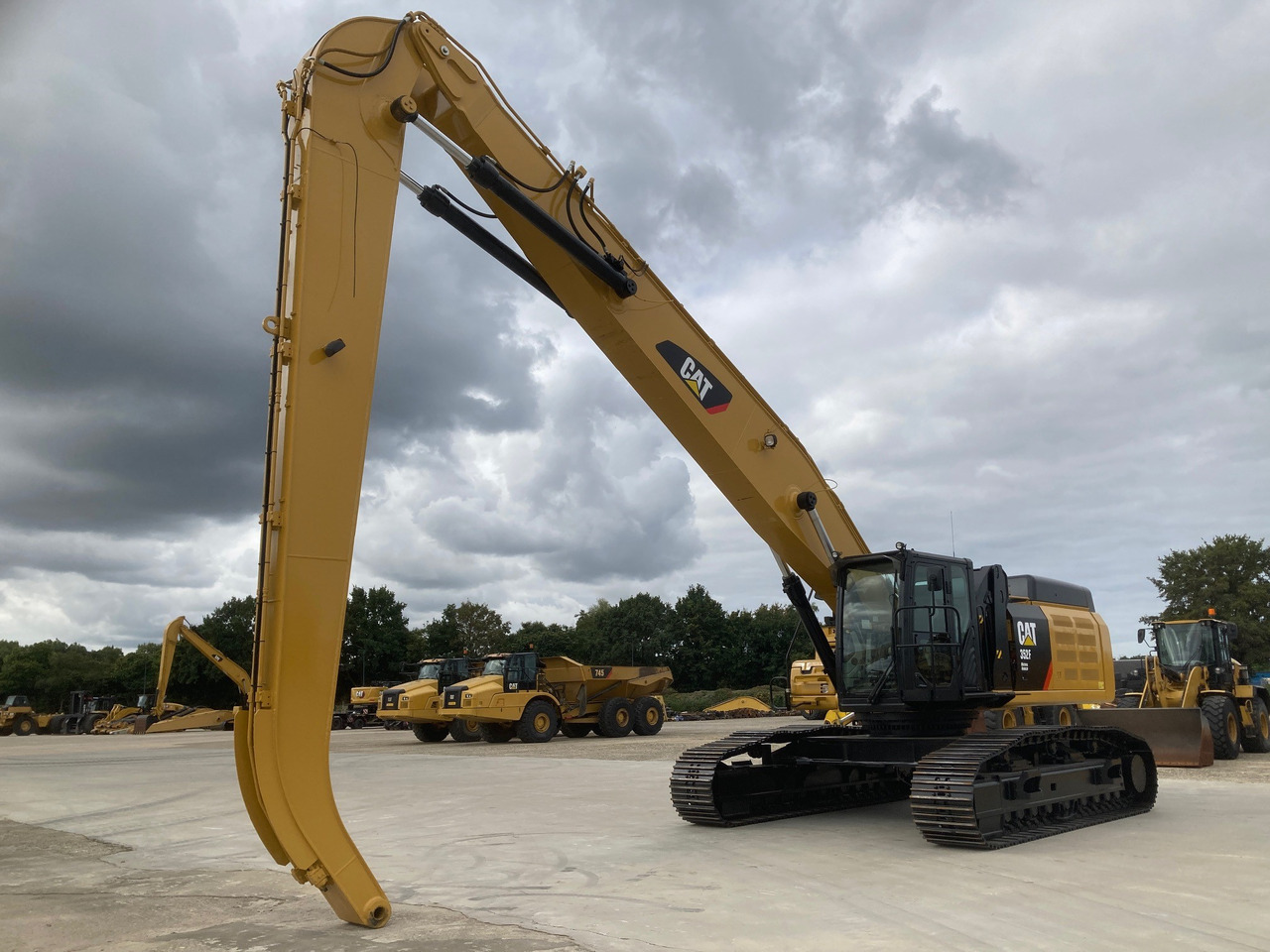CATERPILLAR 352F Material Handler - Μηχάνημα Διαχείρισης Υλικών: φωτογραφία 3 CATERPILLAR 352F Material Handler - Μηχάνημα Διαχείρισης Υλικών: φωτογραφία 3