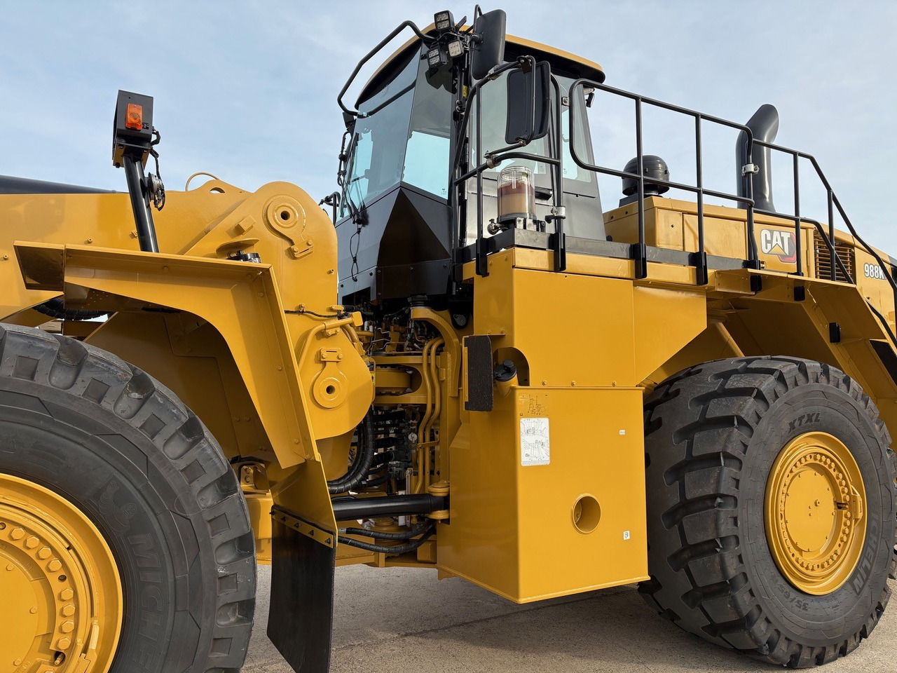 CATERPILLAR 988K - Ελαστιχοφόρος φορτωτής: φωτογραφία 2 CATERPILLAR 988K - Ελαστιχοφόρος φορτωτής: φωτογραφία 2