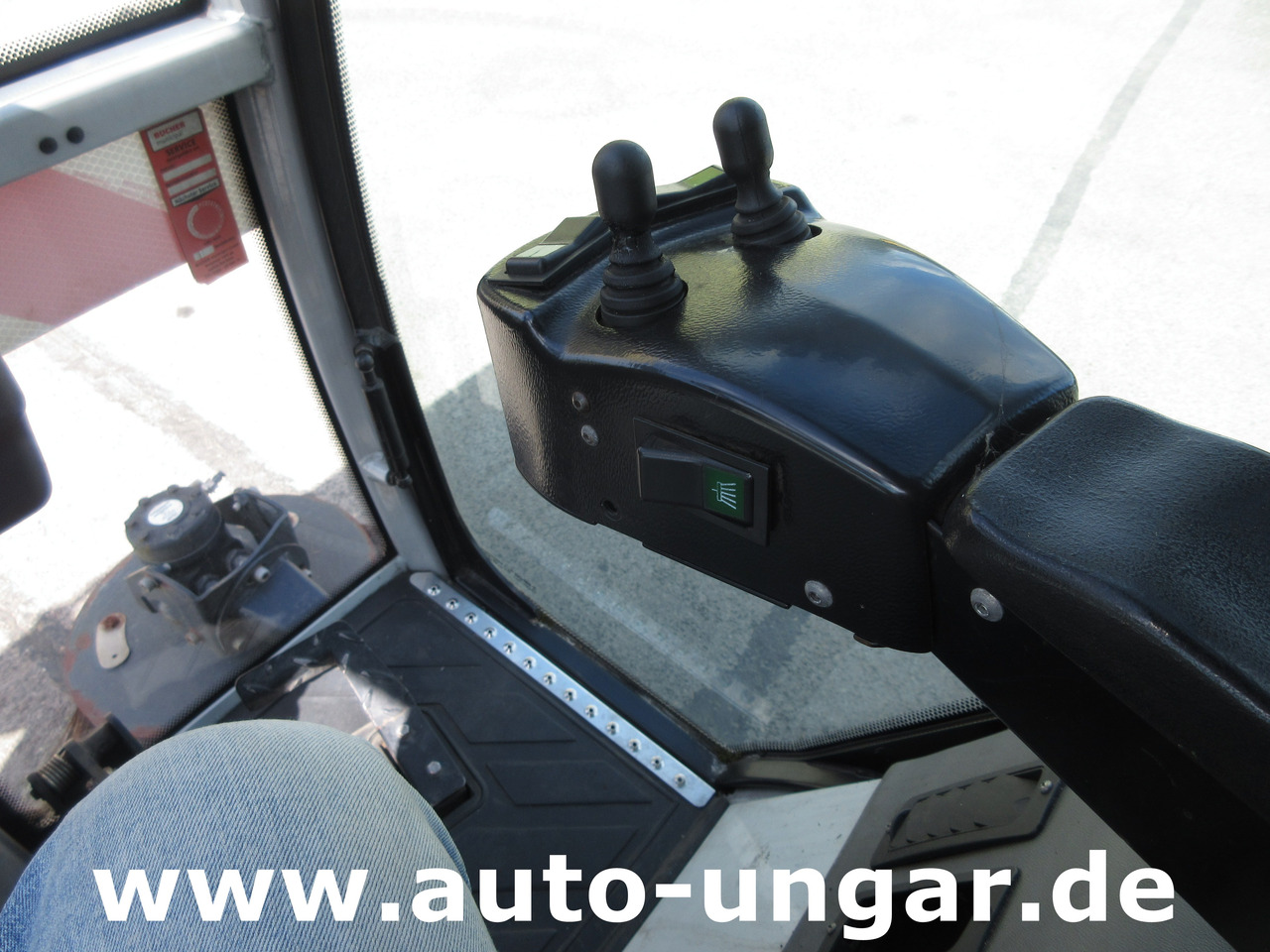 Σάρωθρο δρόμων BUCHER CityCat CC1000 ERSATZTEILTRÄGER Kehrmaschine SPAREPARTS: φωτογραφία 13