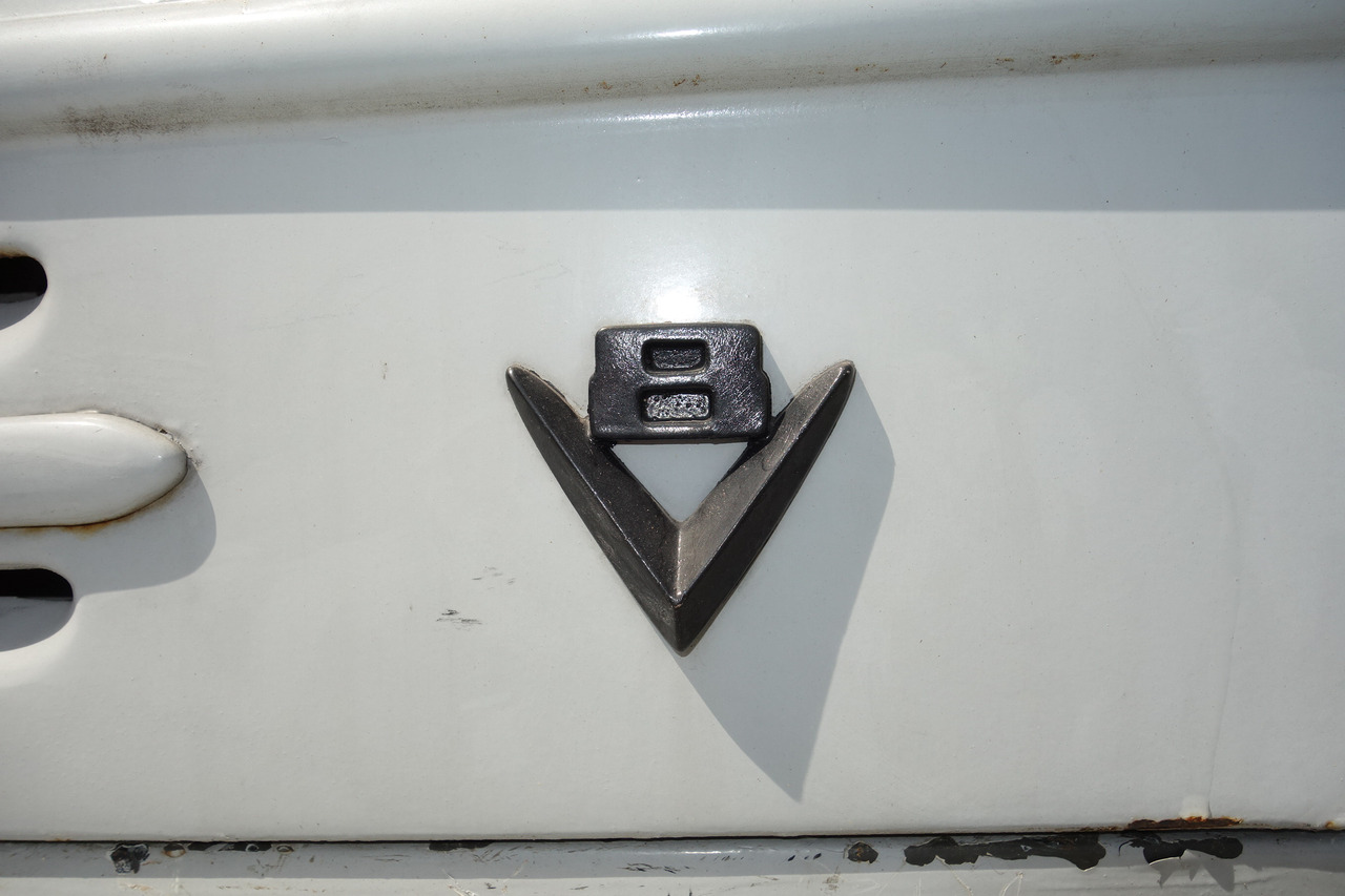 Ασθενοφόρο FORD Ford FK 3500 V8 mit H-Kennzeichen Oldtimer: φωτογραφία 17 Ασθενοφόρο FORD Ford FK 3500 V8 mit H-Kennzeichen Oldtimer: φωτογραφία 17