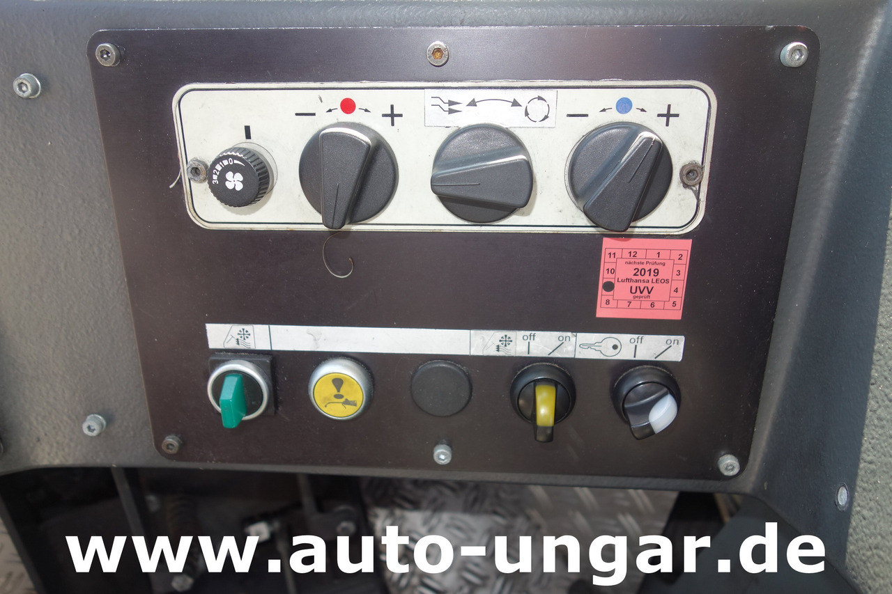 Ελκυστήρας αεροσκαφών GOLDHOFER AST-1 A500 Baujahr 1999 Push-Back towbarless Pushback Liebherr used GSE: φωτογραφία 25