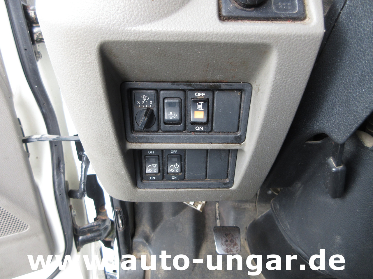 Απορριμματοφόρο για τη μεταφορά απορριμμάτων RENAULT Maxity 3.500kg Faun Provence Benne Müllwagen 5m³ Alumulde mit Presse: φωτογραφία 14 Απορριμματοφόρο για τη μεταφορά απορριμμάτων RENAULT Maxity 3.500kg Faun Provence Benne Müllwagen 5m³ Alumulde mit Presse: φωτογραφία 14