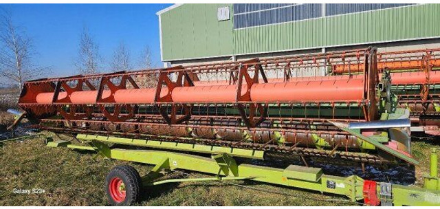 Claas Tucano 450 (839) +V 750 - Θεριζοαλωνιστική μηχανή: φωτογραφία 4 Claas Tucano 450 (839) +V 750 - Θεριζοαλωνιστική μηχανή: φωτογραφία 4