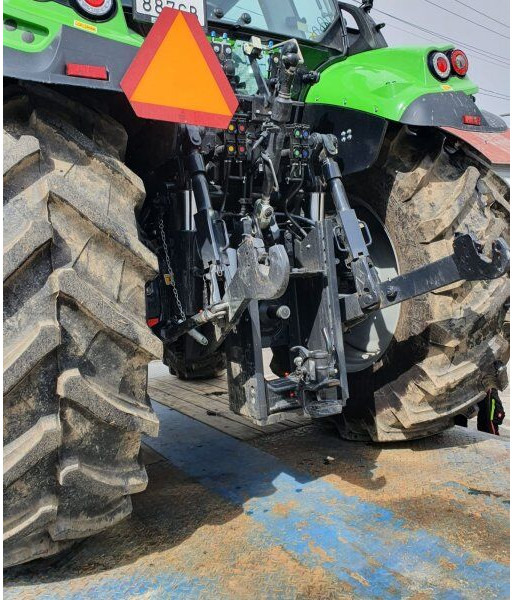 Deutz Agrotron 6145.4 - Τρακτέρ: φωτογραφία 2 Deutz Agrotron 6145.4 - Τρακτέρ: φωτογραφία 2