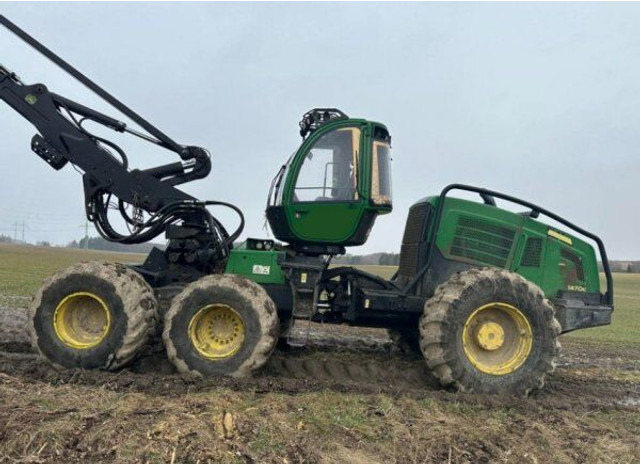 John Deere 1470E - Μηχανή συγκομιδής: φωτογραφία 2 John Deere 1470E - Μηχανή συγκομιδής: φωτογραφία 2