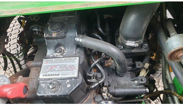 John Deere 1565 Serie II 4WD + MCS 600H - Χλοοκοπτικό: φωτογραφία 5 John Deere 1565 Serie II 4WD + MCS 600H - Χλοοκοπτικό: φωτογραφία 5