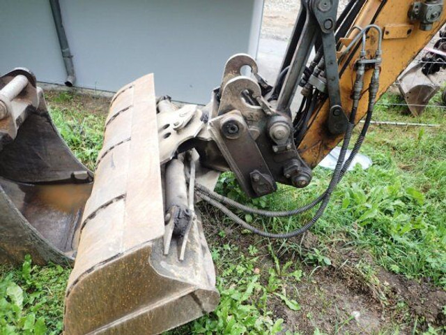 Τροχοφόρος εκσκαφέας Liebherr A 314: φωτογραφία 15 Τροχοφόρος εκσκαφέας Liebherr A 314: φωτογραφία 15