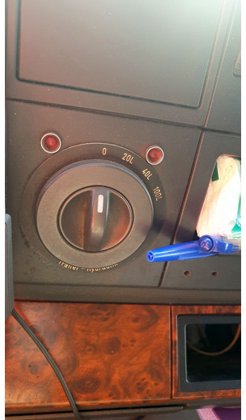 Τράκτορας MAN 8x4 hydr. 250t TGA 41.680 BBS (8V): φωτογραφία 14 Τράκτορας MAN 8x4 hydr. 250t TGA 41.680 BBS (8V): φωτογραφία 14