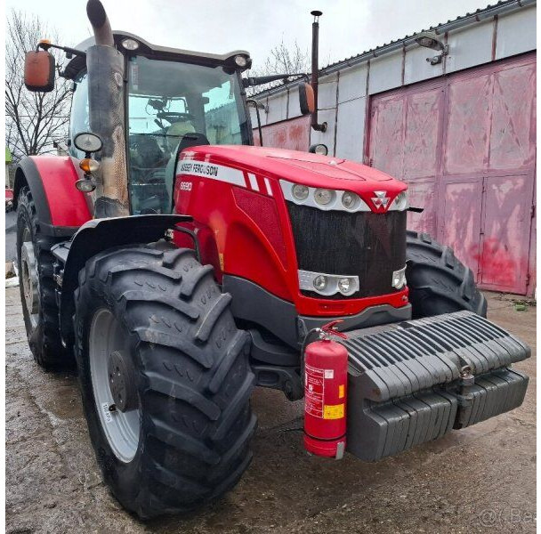 Massey Ferguson 8690 (MF) - Τρακτέρ: φωτογραφία 1 Massey Ferguson 8690 (MF) - Τρακτέρ: φωτογραφία 1