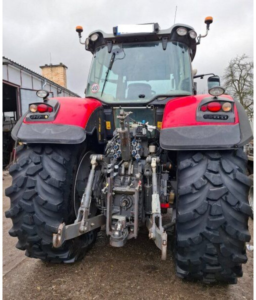 Massey Ferguson 8690 (MF) - Τρακτέρ: φωτογραφία 3 Massey Ferguson 8690 (MF) - Τρακτέρ: φωτογραφία 3