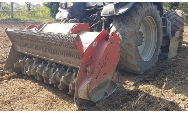 SEPPI M Starforst 2MEC 235 - Καταστροφέας κλαδιών: φωτογραφία 2 SEPPI M Starforst 2MEC 235 - Καταστροφέας κλαδιών: φωτογραφία 2