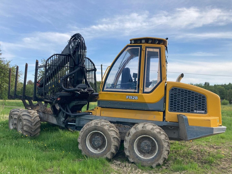 Sampo FR28 - Λαστιχοφόρα προωθητικo - forwarder: φωτογραφία 1 Sampo FR28 - Λαστιχοφόρα προωθητικo - forwarder: φωτογραφία 1