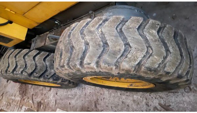 Γκρέιντερ XCMG GR215: φωτογραφία 8 Γκρέιντερ XCMG GR215: φωτογραφία 8
