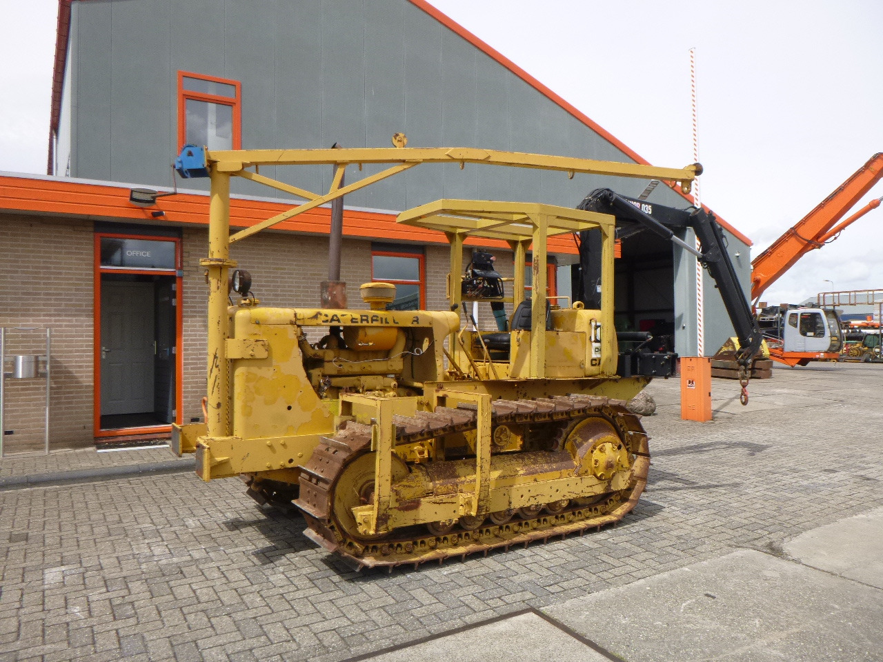CATERPILLAR D4D - Μηχανήματος τοποθέτησης σωλήνων: φωτογραφία 3 CATERPILLAR D4D - Μηχανήματος τοποθέτησης σωλήνων: φωτογραφία 3