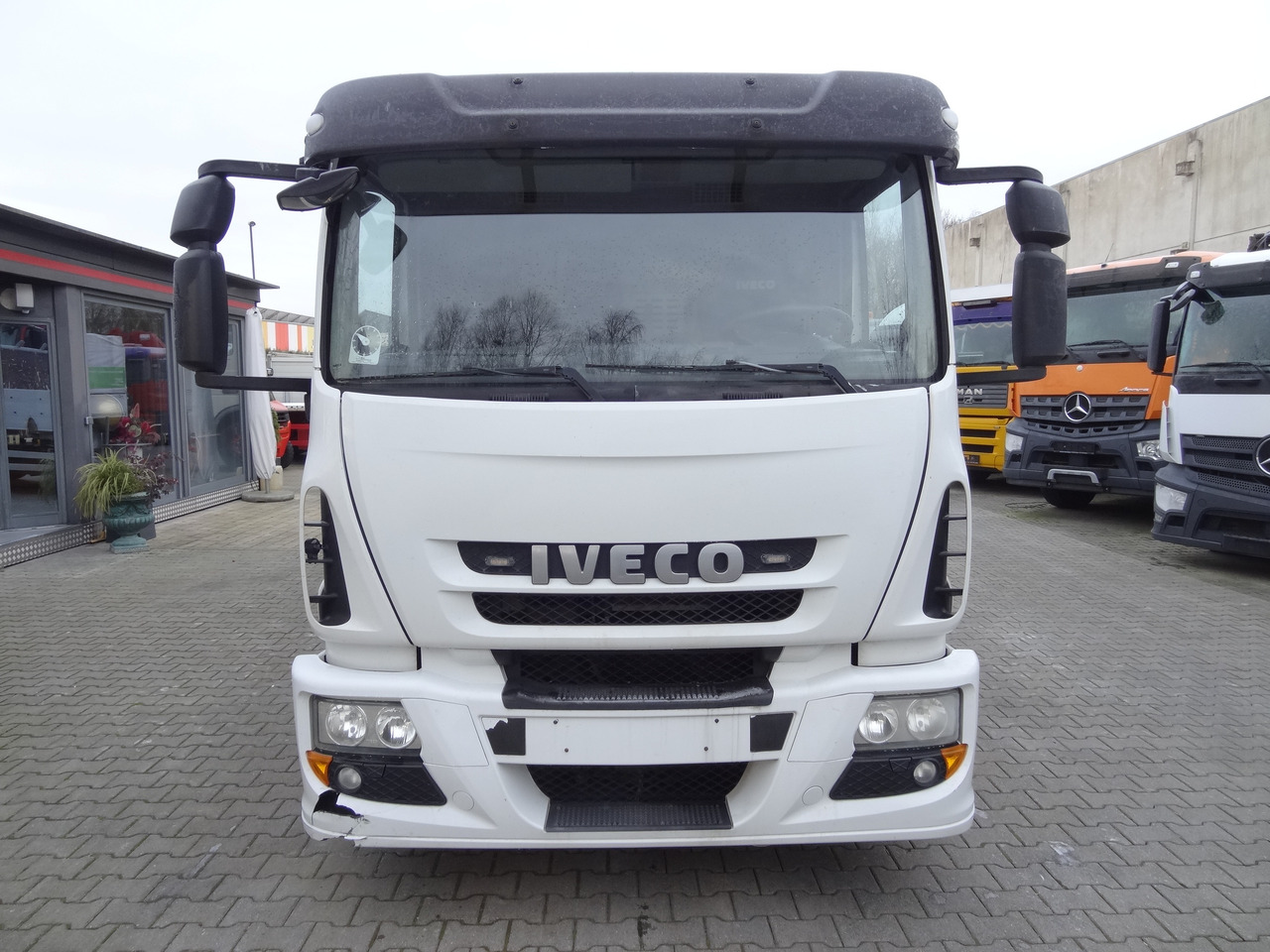Μίσθωση Iveco EuroCargo 120E25 Fassi F38 Iveco EuroCargo 120E25 Fassi F38: φωτογραφία 9