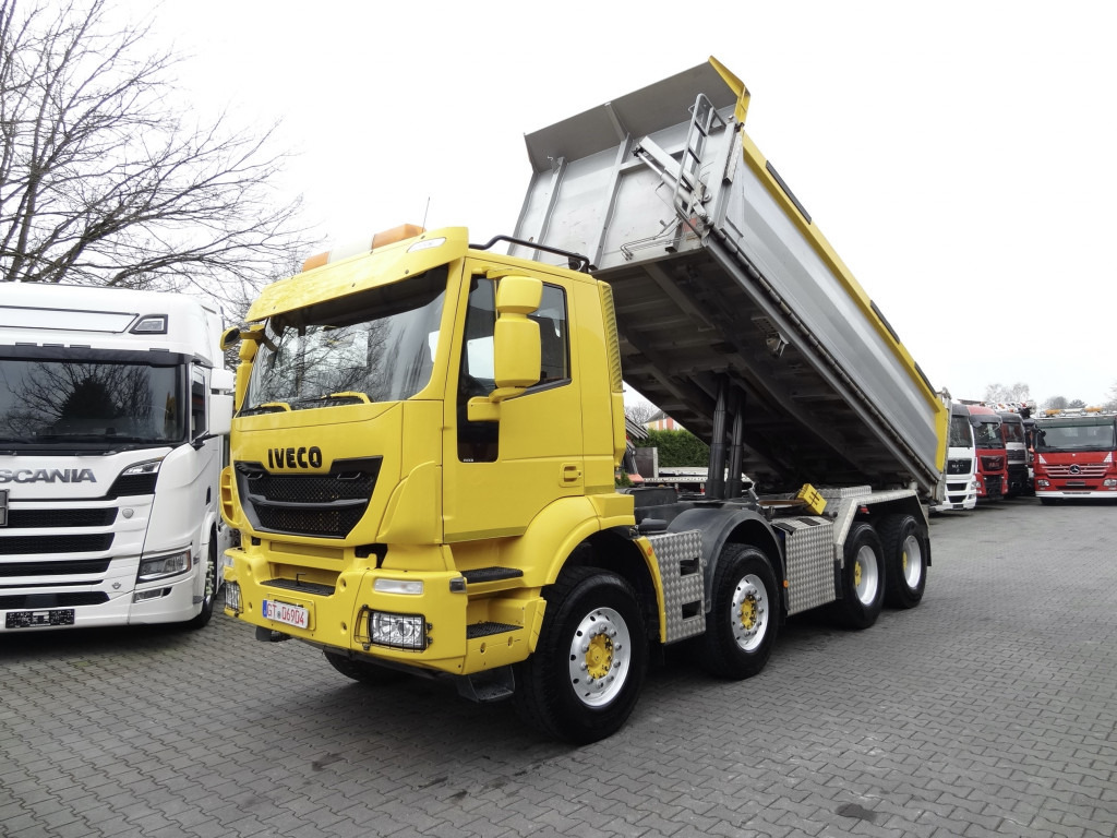 Iveco Trakker 450 8X4 Meiller - Φορτηγό ανατρεπόμενο: φωτογραφία 1 Iveco Trakker 450 8X4 Meiller - Φορτηγό ανατρεπόμενο: φωτογραφία 1