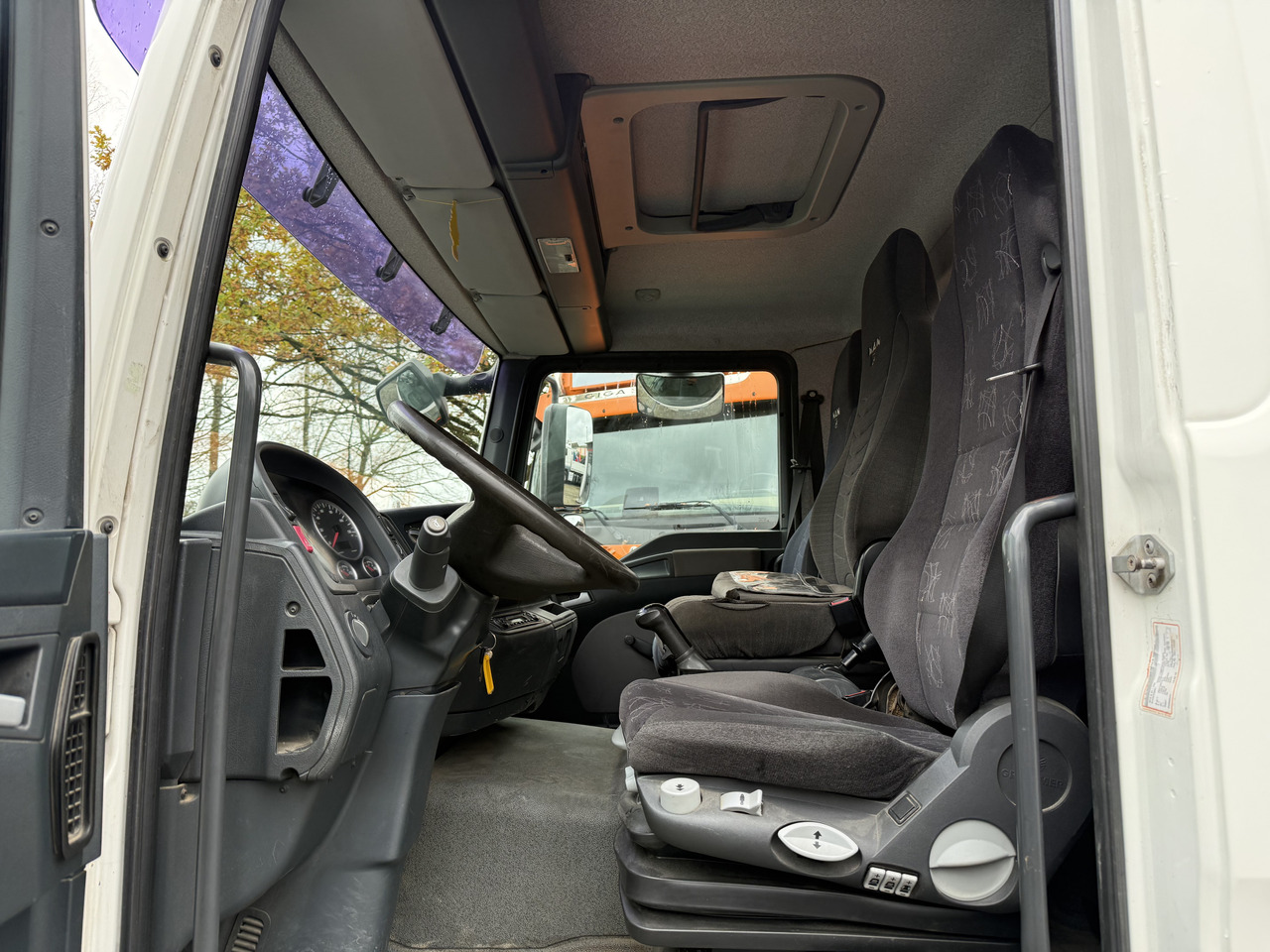 MAN TGM 12.240 Palfinger 11001 bis 19 Meter - Φορτηγό με ανοιχτή καρότσα, Φορτηγό με γερανό: φωτογραφία 4 MAN TGM 12.240 Palfinger 11001 bis 19 Meter - Φορτηγό με ανοιχτή καρότσα, Φορτηγό με γερανό: φωτογραφία 4