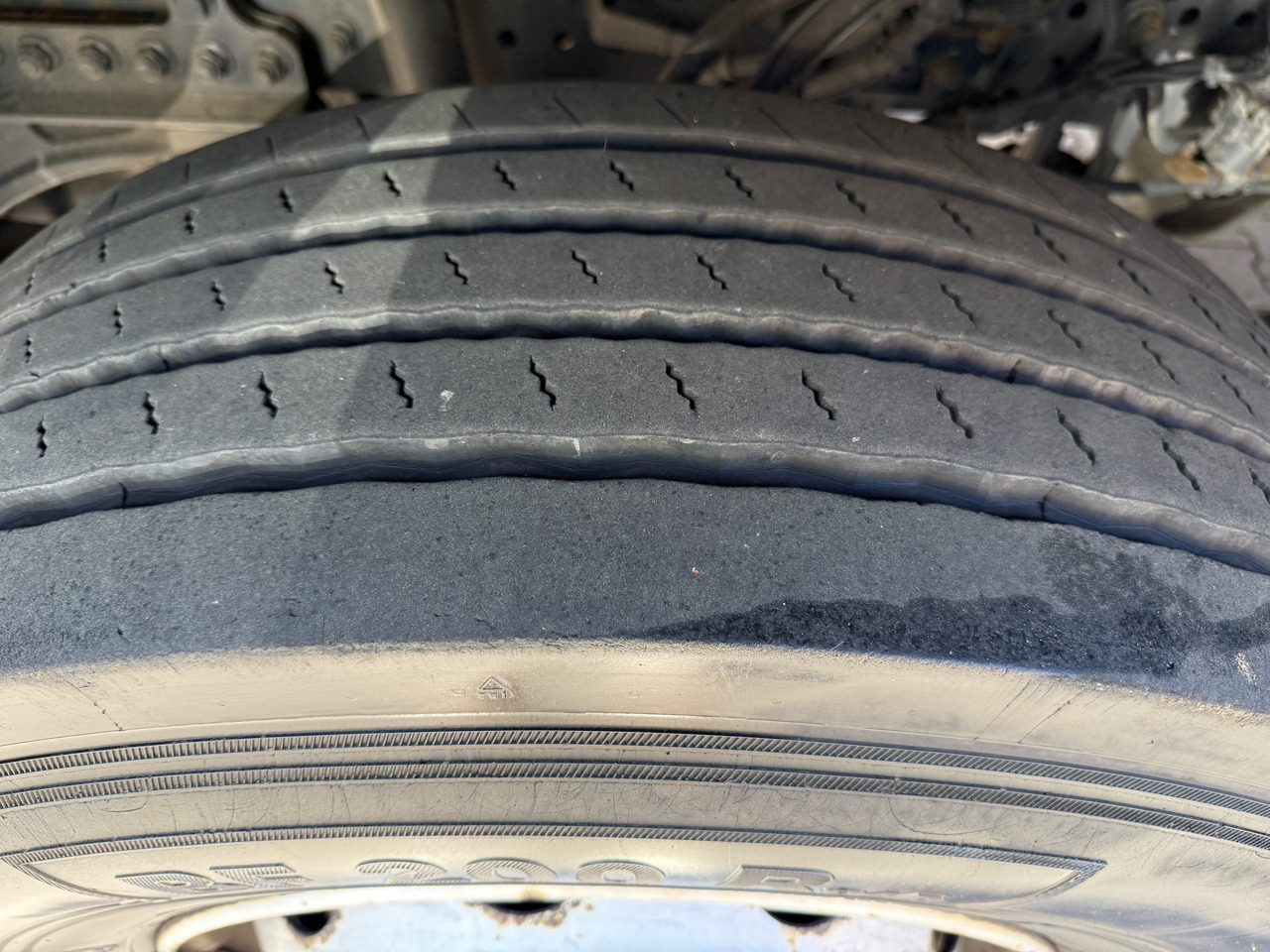 Mercedes-Benz Actros 1827 Kran Palfinger PK 9002 - Φορτηγό μουσαμάς, Φορτηγό με γερανό: φωτογραφία 2 Mercedes-Benz Actros 1827 Kran Palfinger PK 9002 - Φορτηγό μουσαμάς, Φορτηγό με γερανό: φωτογραφία 2