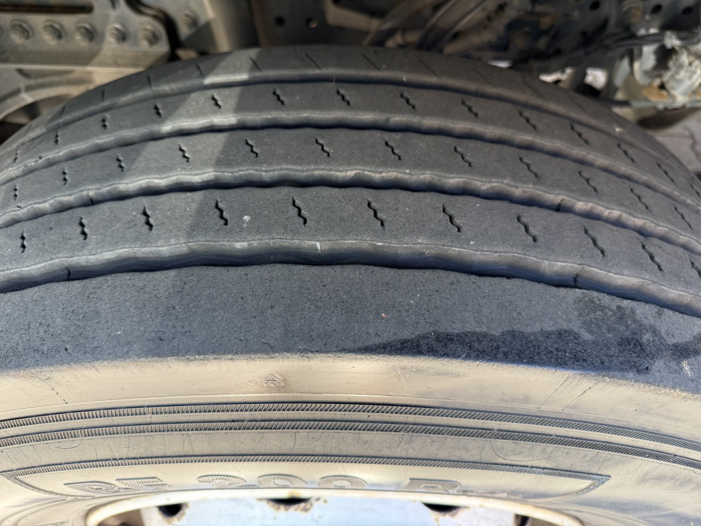 Mercedes-Benz Actros 1827 Kran Palfinger PK 9002 - Φορτηγό με ανοιχτή καρότσα, Φορτηγό με γερανό: φωτογραφία 2 Mercedes-Benz Actros 1827 Kran Palfinger PK 9002 - Φορτηγό με ανοιχτή καρότσα, Φορτηγό με γερανό: φωτογραφία 2
