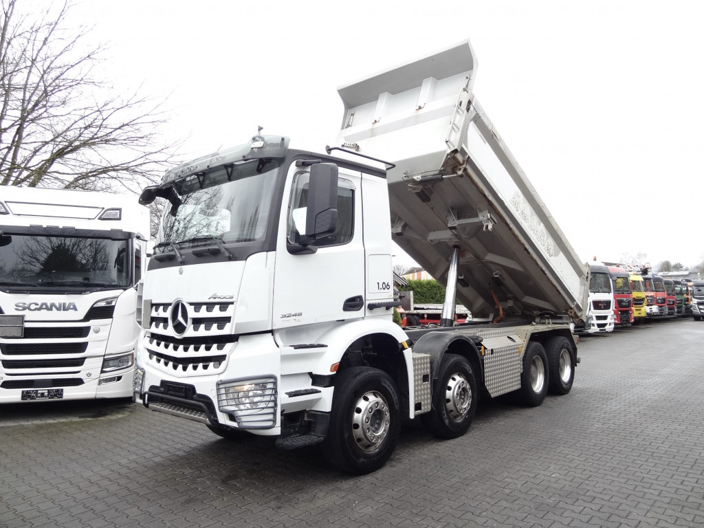 Mercedes-Benz Arocs 3245 K 8X4 - Φορτηγό ανατρεπόμενο: φωτογραφία 1 Mercedes-Benz Arocs 3245 K 8X4 - Φορτηγό ανατρεπόμενο: φωτογραφία 1