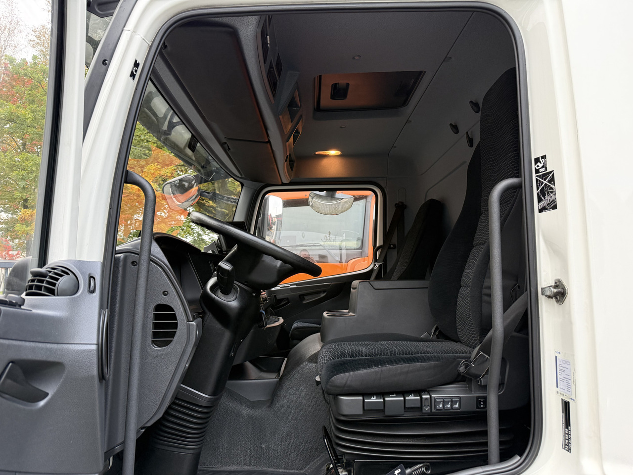 Mercedes-Benz Atego 1224 - Φορτηγό κόφα: φωτογραφία 4 Mercedes-Benz Atego 1224 - Φορτηγό κόφα: φωτογραφία 4