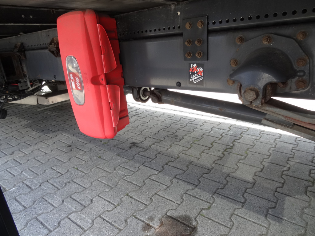 Renault D10.210 7m Koffer - Φορτηγό κόφα: φωτογραφία 3 Renault D10.210 7m Koffer - Φορτηγό κόφα: φωτογραφία 3