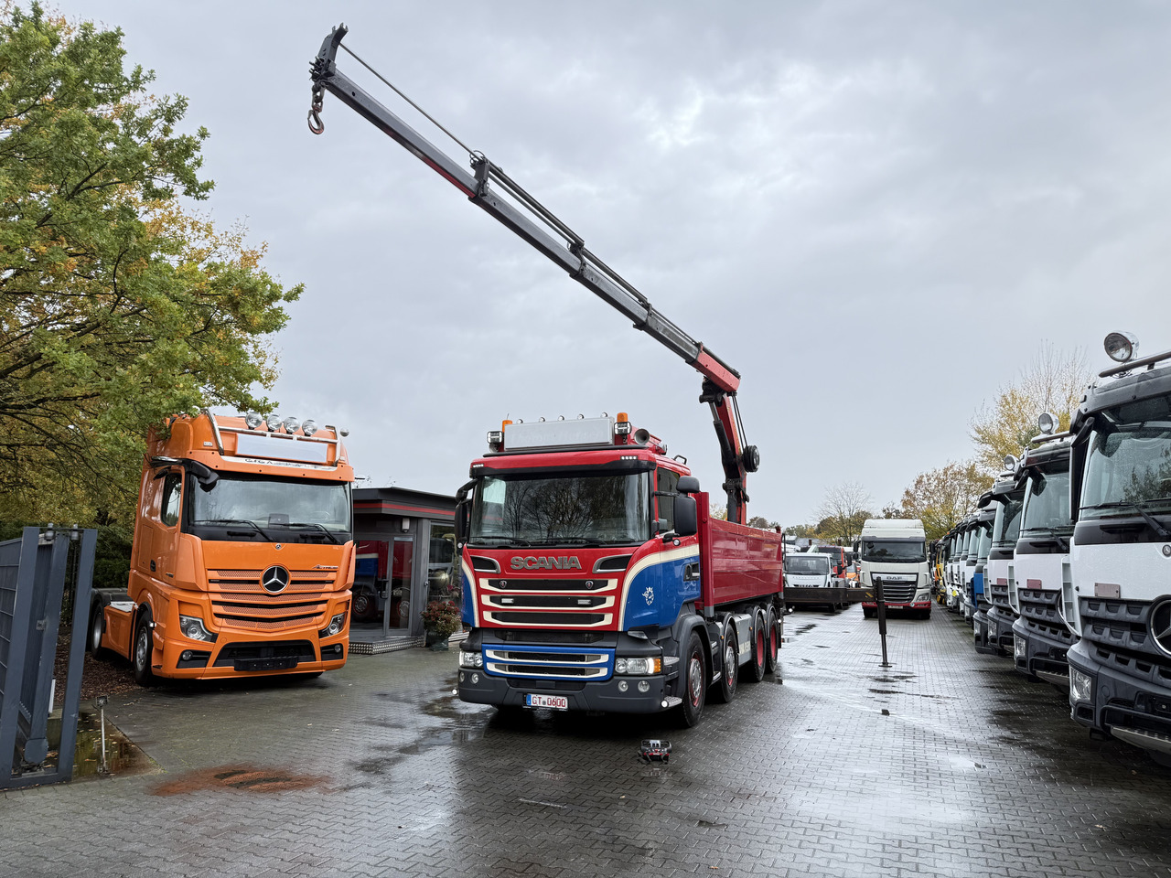 Scania R580 V8 8X4 Kipper Kran Palfinger 22002 - Φορτηγό ανατρεπόμενο, Φορτηγό με γερανό: φωτογραφία 2 Scania R580 V8 8X4 Kipper Kran Palfinger 22002 - Φορτηγό ανατρεπόμενο, Φορτηγό με γερανό: φωτογραφία 2