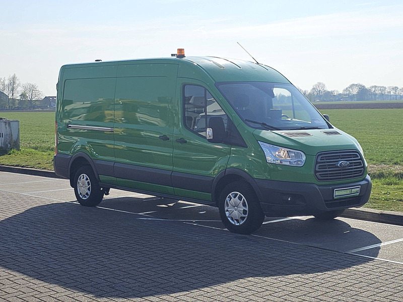 Ford Transit 2.0 TDCI 130 AMB. L3H2 - Βαν: φωτογραφία 5 Ford Transit 2.0 TDCI 130 AMB. L3H2 - Βαν: φωτογραφία 5