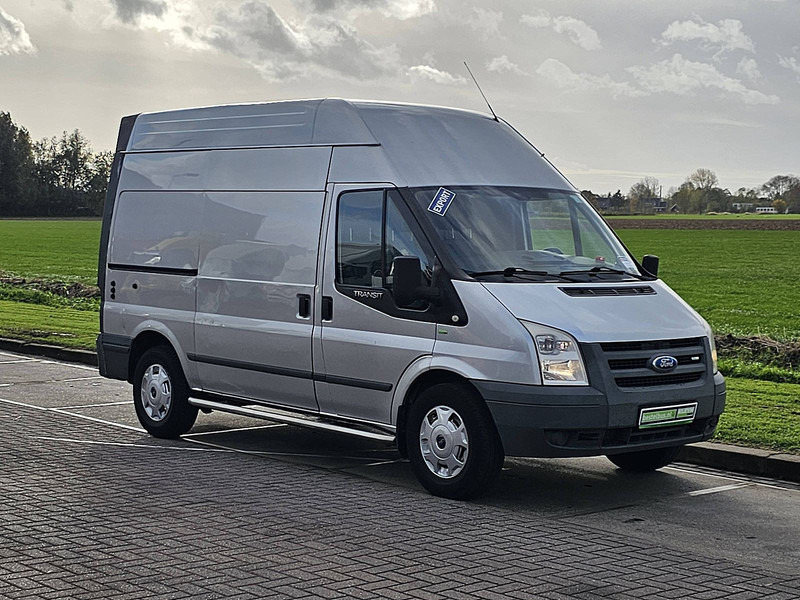 Ford Transit 2.2 TDCI - Μικρό βαν: φωτογραφία 5 Ford Transit 2.2 TDCI - Μικρό βαν: φωτογραφία 5