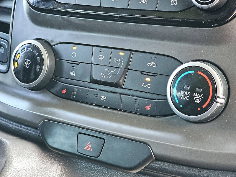 Μικρό βαν Ford Transit Custom 2.0 L2H1 Dub.- Cab. Navi: φωτογραφία 10