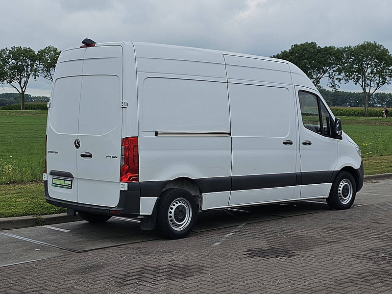 Mercedes-Benz Sprinter 314 L2H2 Mbux Airco Eur6 - Βαν: φωτογραφία 3 Mercedes-Benz Sprinter 314 L2H2 Mbux Airco Eur6 - Βαν: φωτογραφία 3