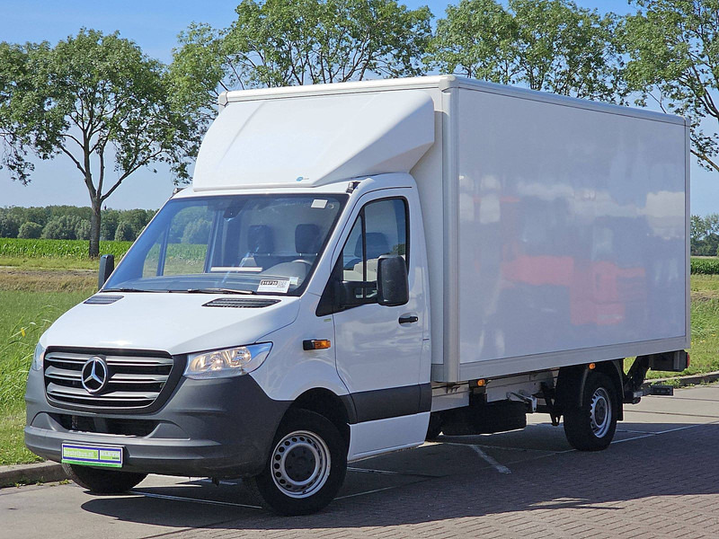 Mercedes-Benz Sprinter 317 Bakwagen Laadklep! - Επαγγελματικό αυτοκίνητο κόφα: φωτογραφία 2 Mercedes-Benz Sprinter 317 Bakwagen Laadklep! - Επαγγελματικό αυτοκίνητο κόφα: φωτογραφία 2