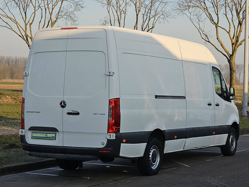 Mercedes-Benz Sprinter 317 CDI AUT. L3H2 - Βαν: φωτογραφία 3 Mercedes-Benz Sprinter 317 CDI AUT. L3H2 - Βαν: φωτογραφία 3