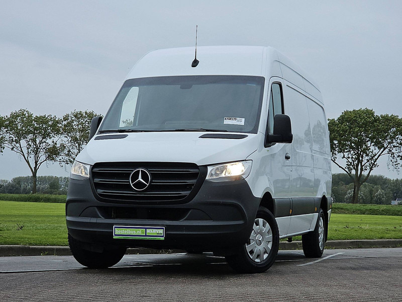 Mercedes-Benz Sprinter 317 L2H2 Navi RWD - Βαν: φωτογραφία 1 Mercedes-Benz Sprinter 317 L2H2 Navi RWD - Βαν: φωτογραφία 1