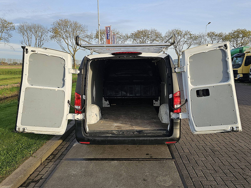 Μικρό βαν Mercedes-Benz Vito 111 Lang: φωτογραφία 13 Μικρό βαν Mercedes-Benz Vito 111 Lang: φωτογραφία 13