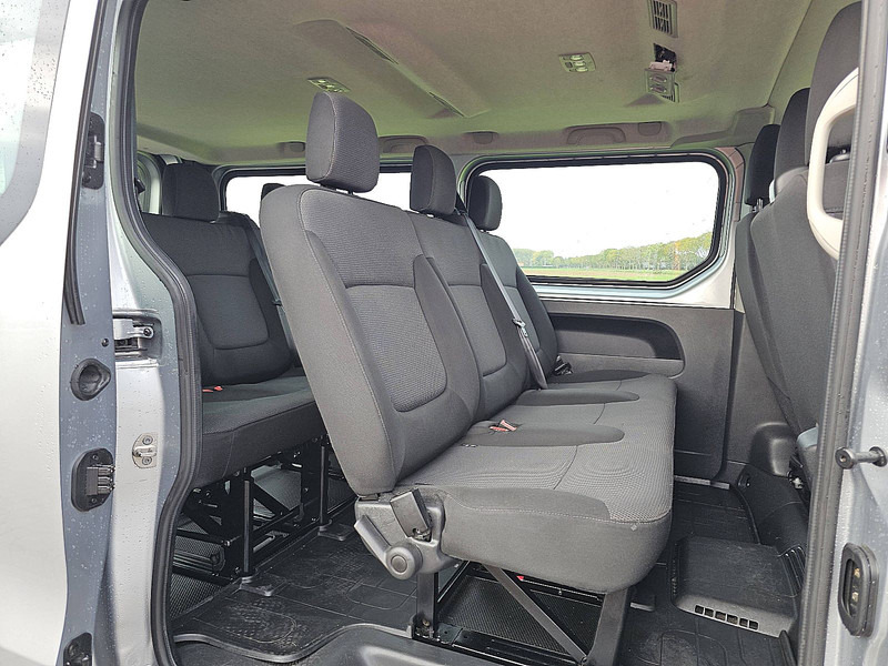 Μικρό λεωφορείο, Επιβατικό βαν Renault Trafic 2.0 DCI ac aut. 9 pers EURO6: φωτογραφία 13 Μικρό λεωφορείο, Επιβατικό βαν Renault Trafic 2.0 DCI ac aut. 9 pers EURO6: φωτογραφία 13