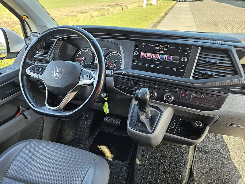 Interior photo 1: Μικρό βαν Volkswagen Transporter 2.0 TDI L1H1 4MOTION LED!