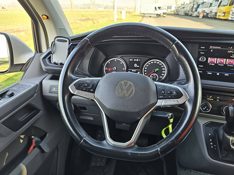 Interior photo 2: Μικρό βαν Volkswagen Transporter 2.0 TDI L1H1 4MOTION LED!