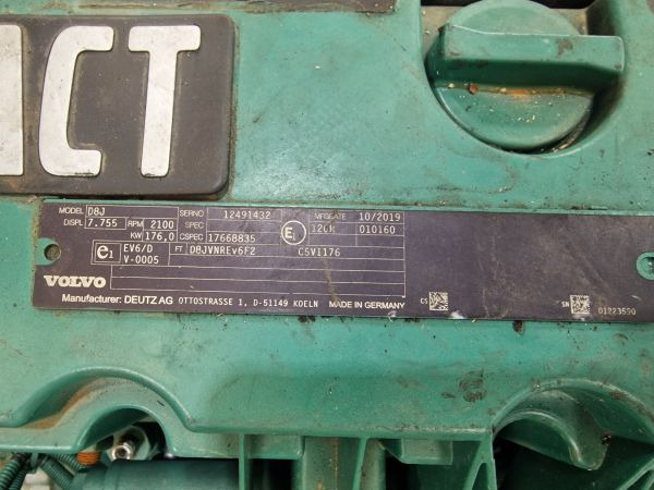 Volvo D8J Engine – In Process of Recon (Plant) - Κινητήρας για Κατασκευή μηχανήματα: φωτογραφία 2 Volvo D8J Engine – In Process of Recon (Plant) - Κινητήρας για Κατασκευή μηχανήματα: φωτογραφία 2